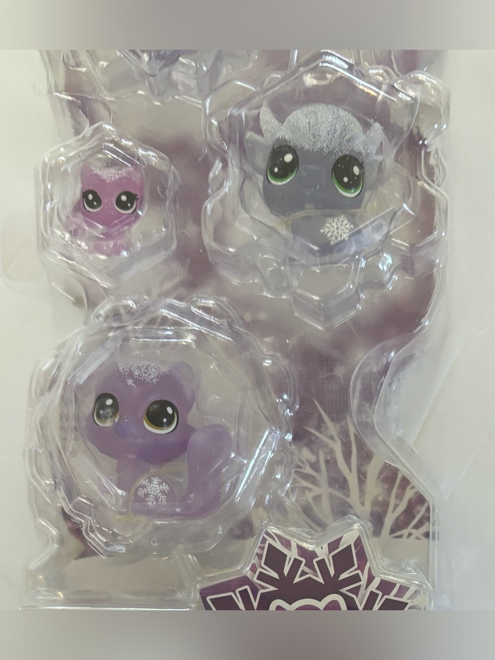 LPS littlest pet shop Hasbro frosted wonderland pets 4 mini 3 teensie NEW 7 tota - Picture 5 of 8